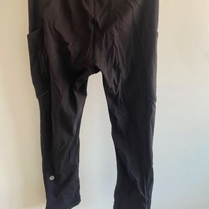 3/4 Lululemon tights